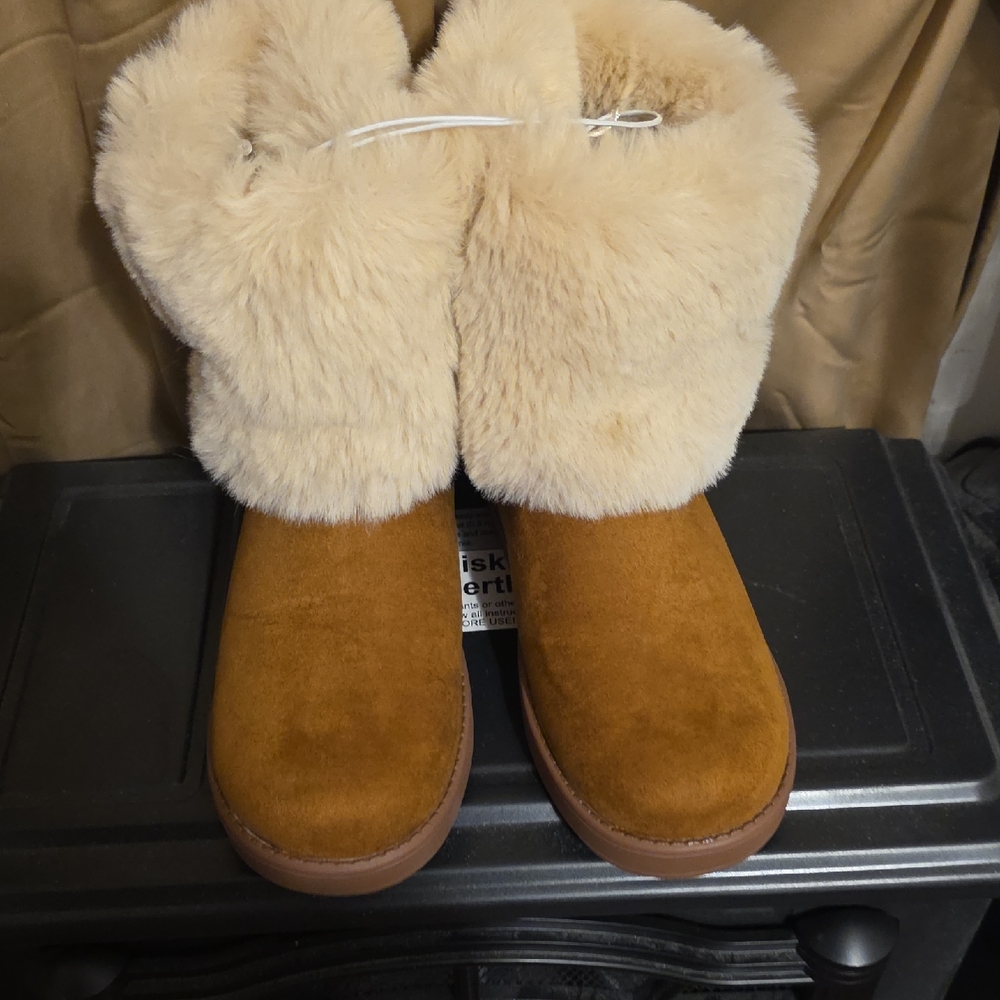 GBG Los Angeles Kids Fur-Trim Snow Boots - Brown/Cream